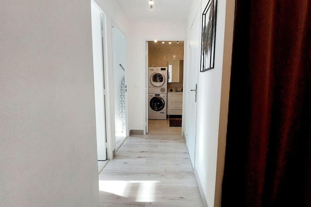 Cosy Home 2, 2 Chambres, 6 Personnes, 3 Min Gare, Parking Cergy Eksteriør bilde