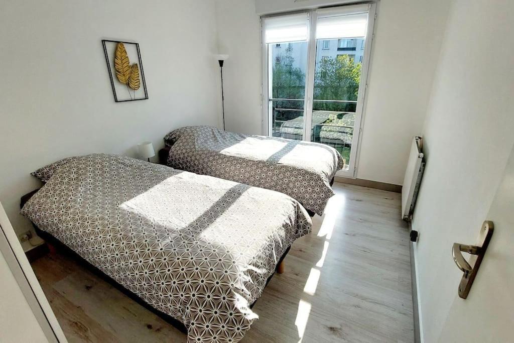 Cosy Home 2, 2 Chambres, 6 Personnes, 3 Min Gare, Parking Cergy Eksteriør bilde