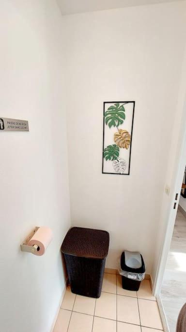 Cosy Home 2, 2 Chambres, 6 Personnes, 3 Min Gare, Parking Cergy Eksteriør bilde
